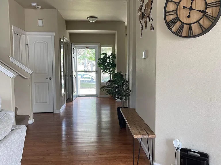 1616 Farina Loop SE — Photo 3