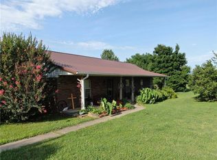 21134 J O B Rd, Howe, OK 74940