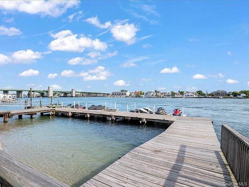 2nd image of 154 Beach 5th Street
