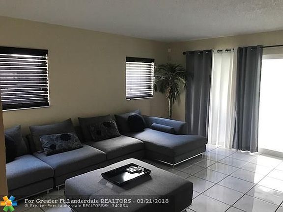 4th image of 6809 Merion Ct