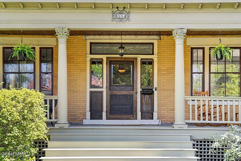 4th image of 1164 Wendell Avenue