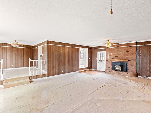 4th image of 36 Glen Springs Rd