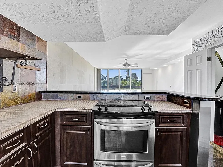 1401 S Federal Hwy #216 — Photo 7