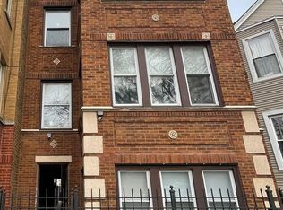 3530 W Palmer St, Chicago, IL 60647