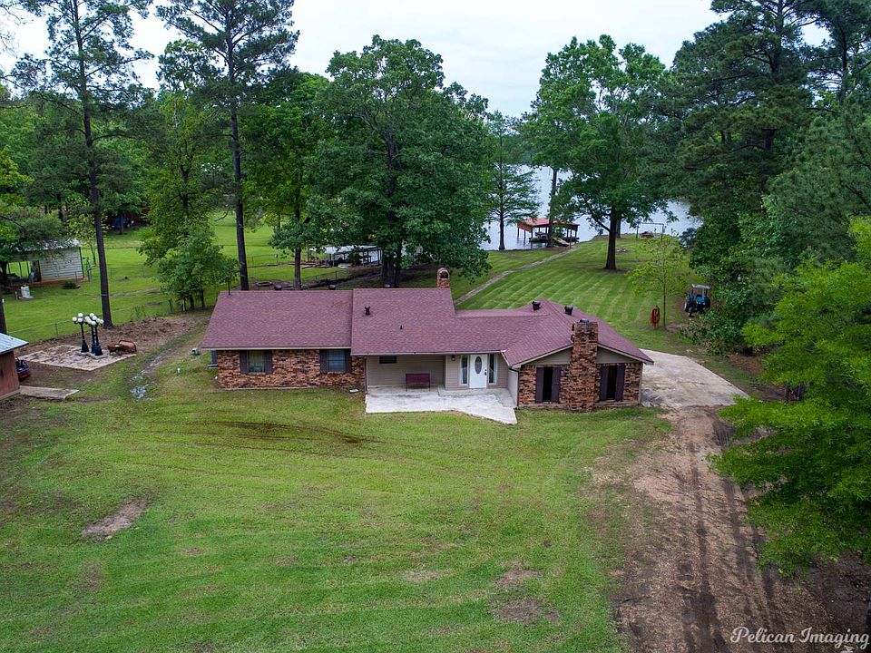 1st image of 29 Charzanne Dr