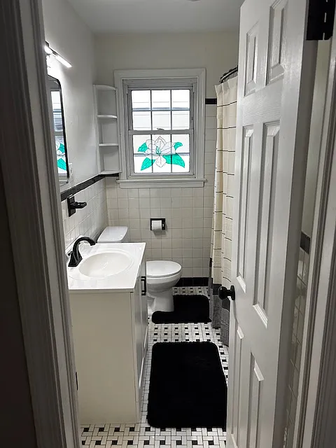 3 bed, 1089 sqft, $1,850 — Photo 3