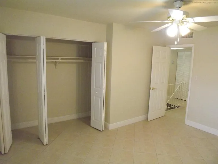 6709 N Kendall Dr #228 — Photo 8