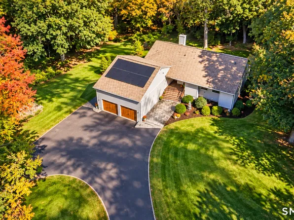 27 Millstone Drive, Marlborough, CT 06447
