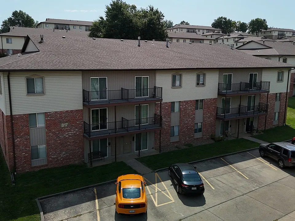 817 Southwest Blvd #L