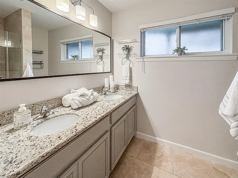 3123 Lazy Spring Dr — Photo 13