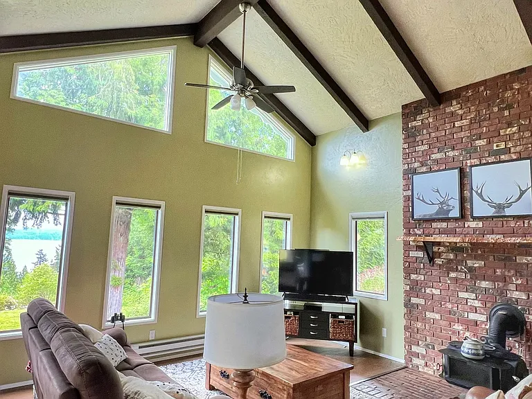 470 Forest Dr — Photo 5