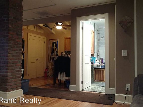 4th image of 15 Saratoga Ave