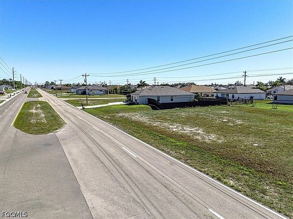 5th image of 2002 Kismet Pkwy W