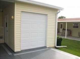 37536 Landis Ave, Zephyrhills, FL 33541