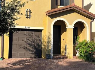 5211 NW 50th Ter, Tamarac, FL 33319