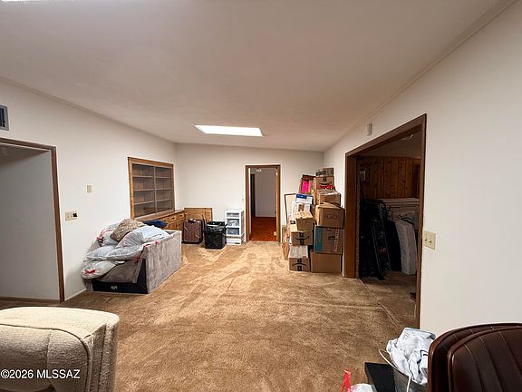 4th image of 871 S La Mesa Dr