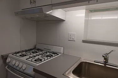 Rented by Ina Greenfield, LREB