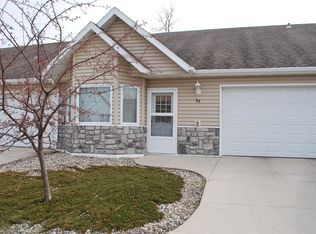 84 Pinewood Blvd, West Fargo, ND 58078