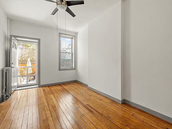 4th image of 153 Schenectady Ave #2