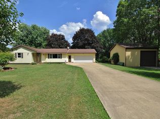 58979 Ferguson Rd, Three Rivers, MI 49093