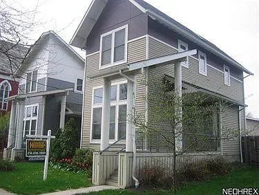 2110 W 42nd St photo 1