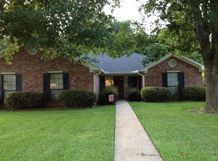 604 Oakland Dr, Natchitoches, LA 71457
