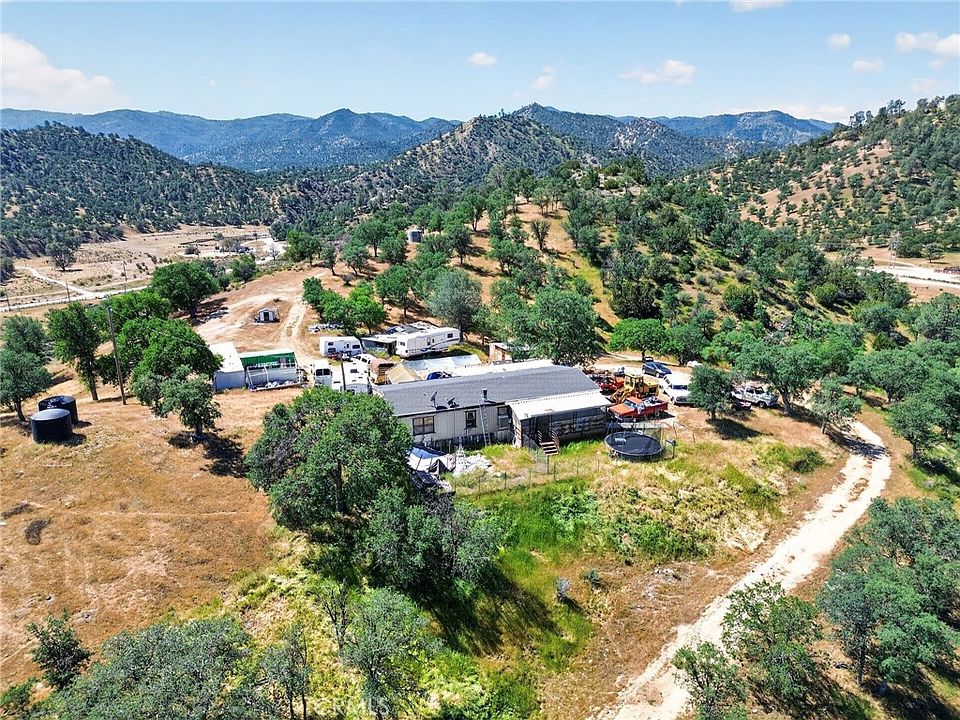 1st image of 34112 Sand Canyon Rd