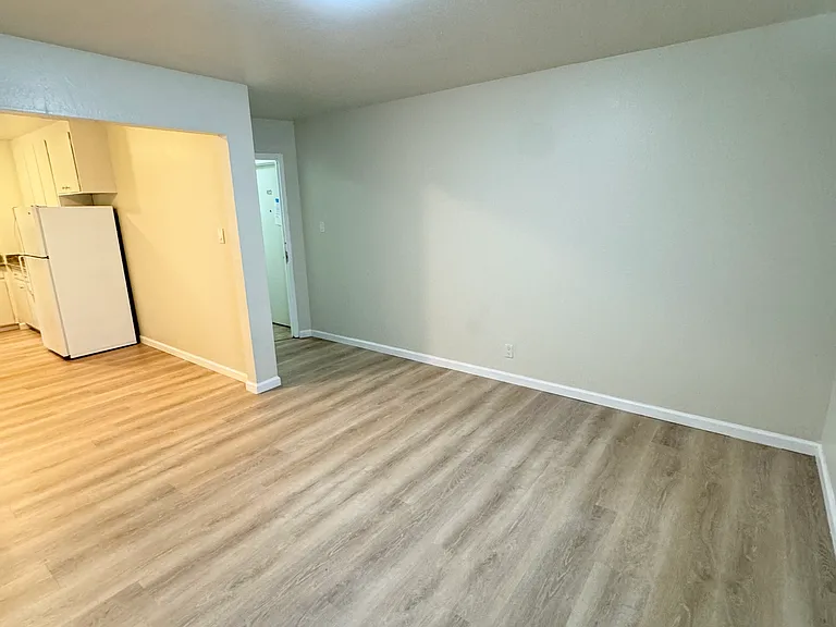 222 N Willard St #1 — Photo 3