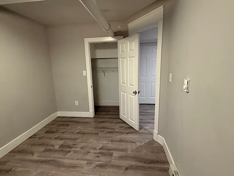 49 Cottage St #10 — Photo 1