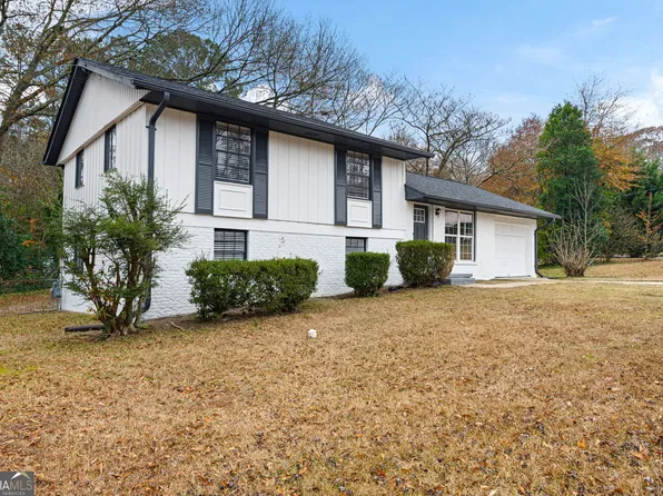 546 Roxbury Dr, Riverdale, GA 30274