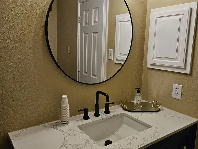 1908 Juniper Dr — Photo 9
