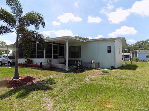 LARGE CORNER LOT