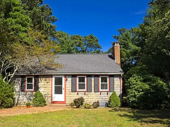 49 Lakeview Drive, Harwich, MA 02645