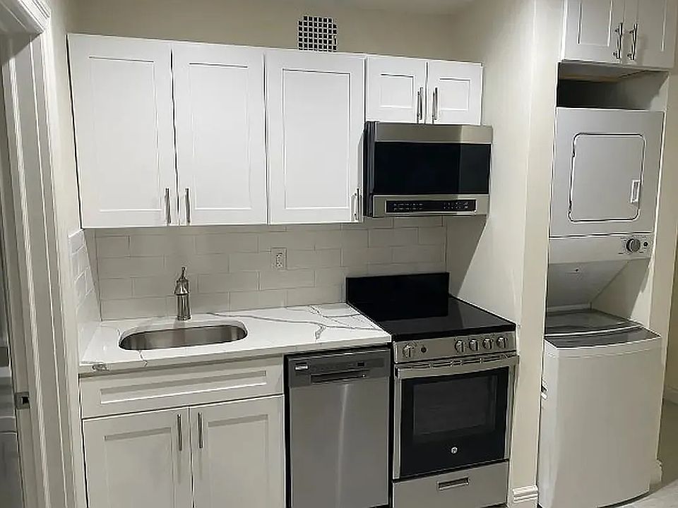 1st image of 1640 York Ave APT 1D