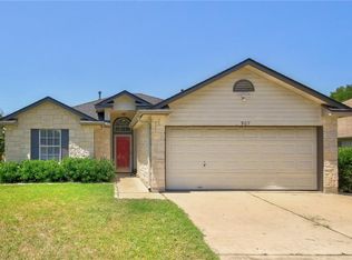 907 Lantana Ln, Leander, TX 78641