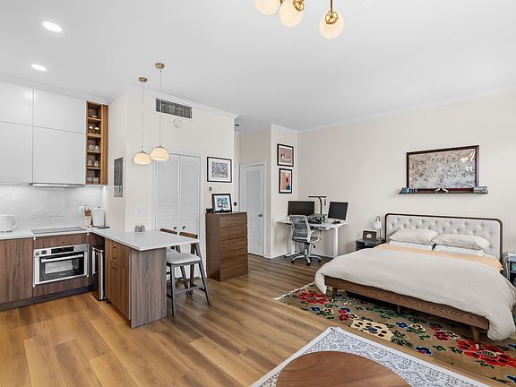 5th image of 1758 Corcoran St NW APT 2