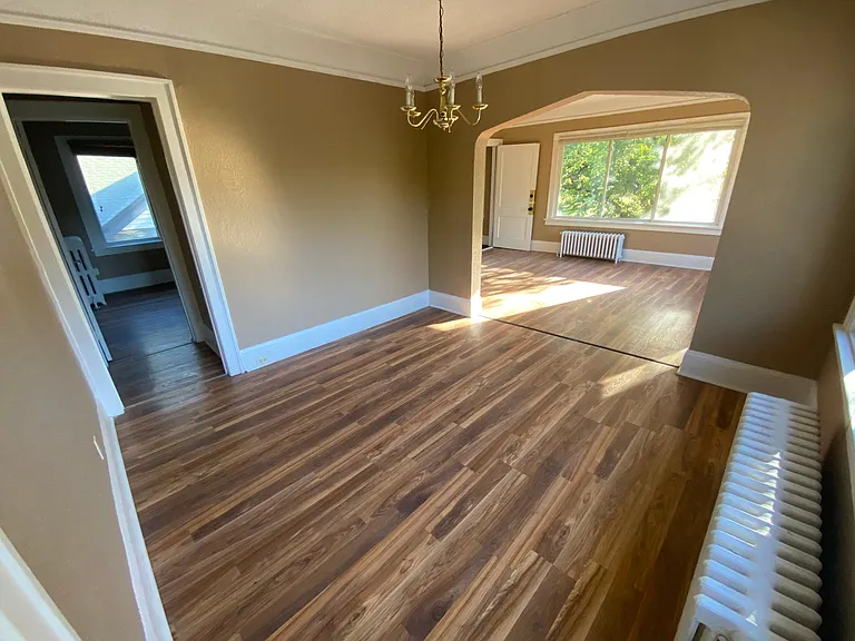 1703 Morgan Ave N — Photo 5