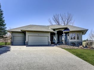 2891 Pine View Dr NW, Prior Lake, MN 55372