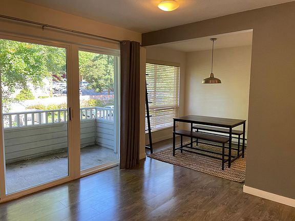 5th image of 811 126th Pl NE APT A207