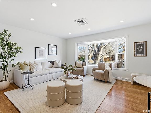 3rd image of 1425 S Eaton Court