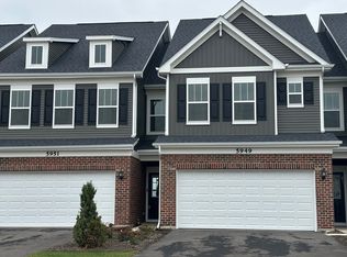 5949 Hawkweed Dr, Naperville, IL 60564