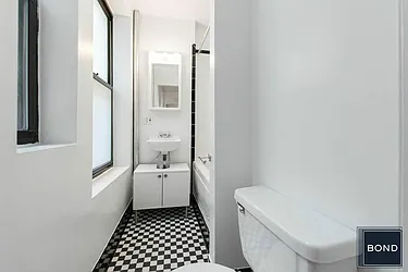 Rented by Bond New York