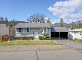 180 Glen Rd, Weaverville, CA 96093