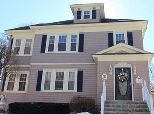 39 Frothingham St, Lowell, MA 01852