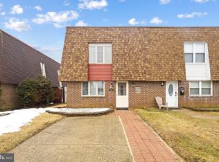 9838 Bonner St, Philadelphia, PA 19115