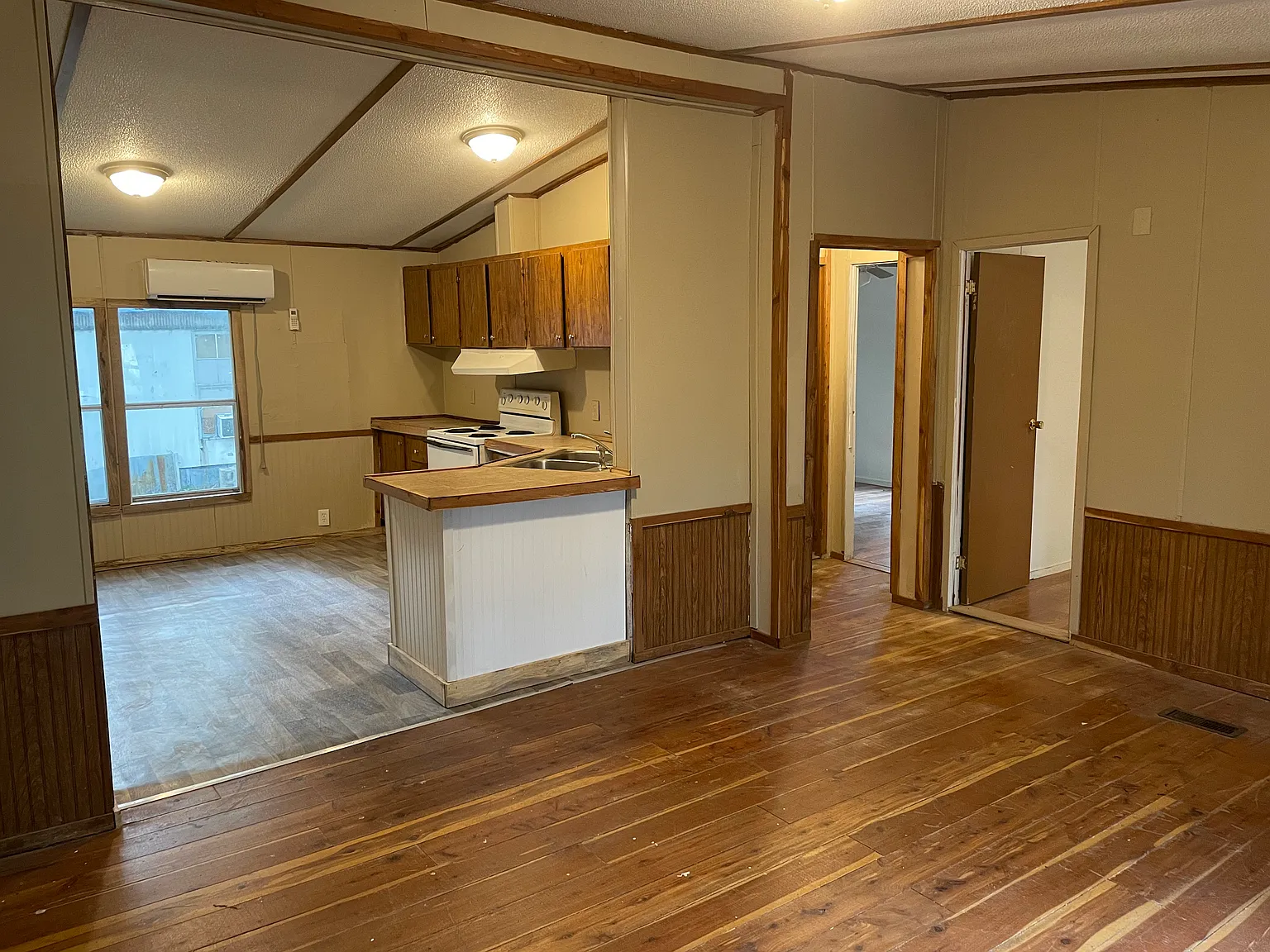 200 Double Rd — Photo 2
