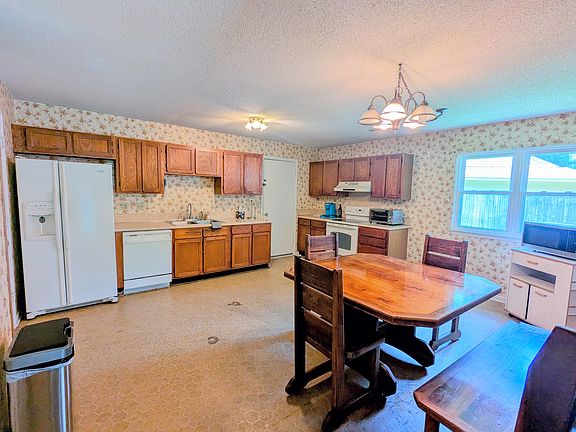 5th image of 107 Wakefield Ct