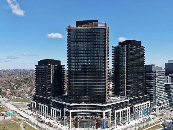 68 Esther Shiner Blvd, Toronto, ON