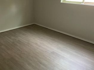 1625 W Fountain Way, Fresno, CA 93705