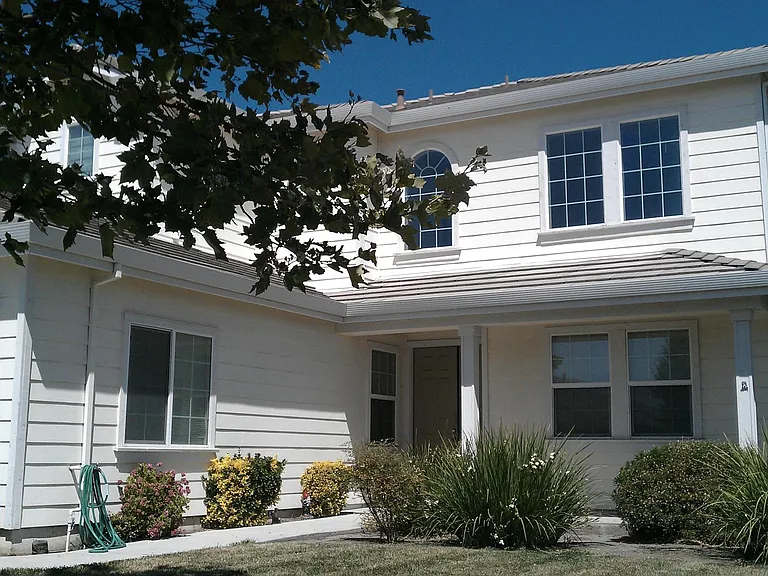 226 Barcelona Dr — Photo 2